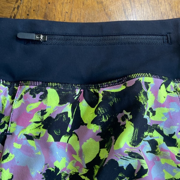 Lululemon Pace Setter Size 4 Tennis Skirt Preppy - Picture 8 of 10